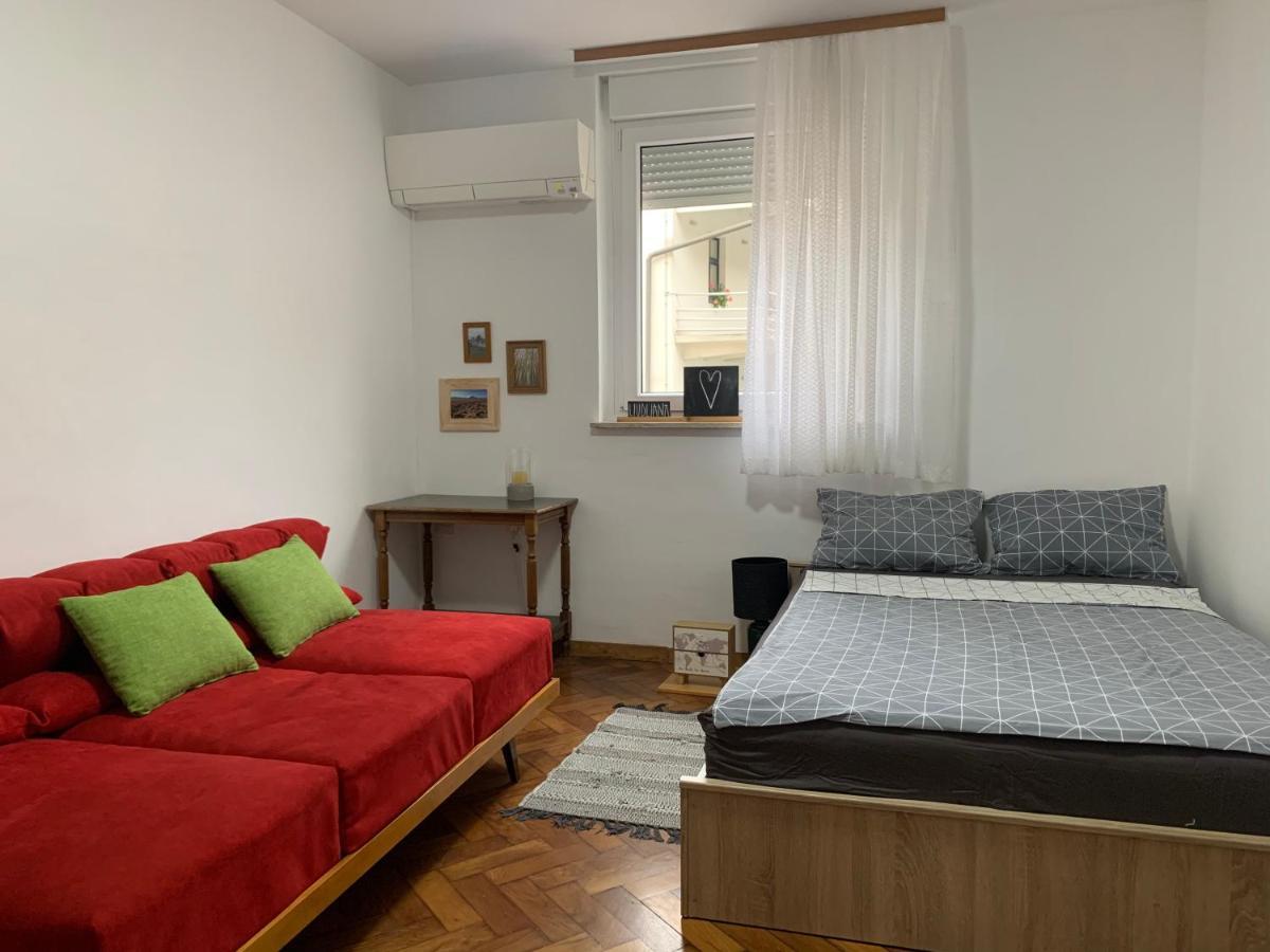 New Episode - Apartment With Private Parking Ljubljana Exterior foto